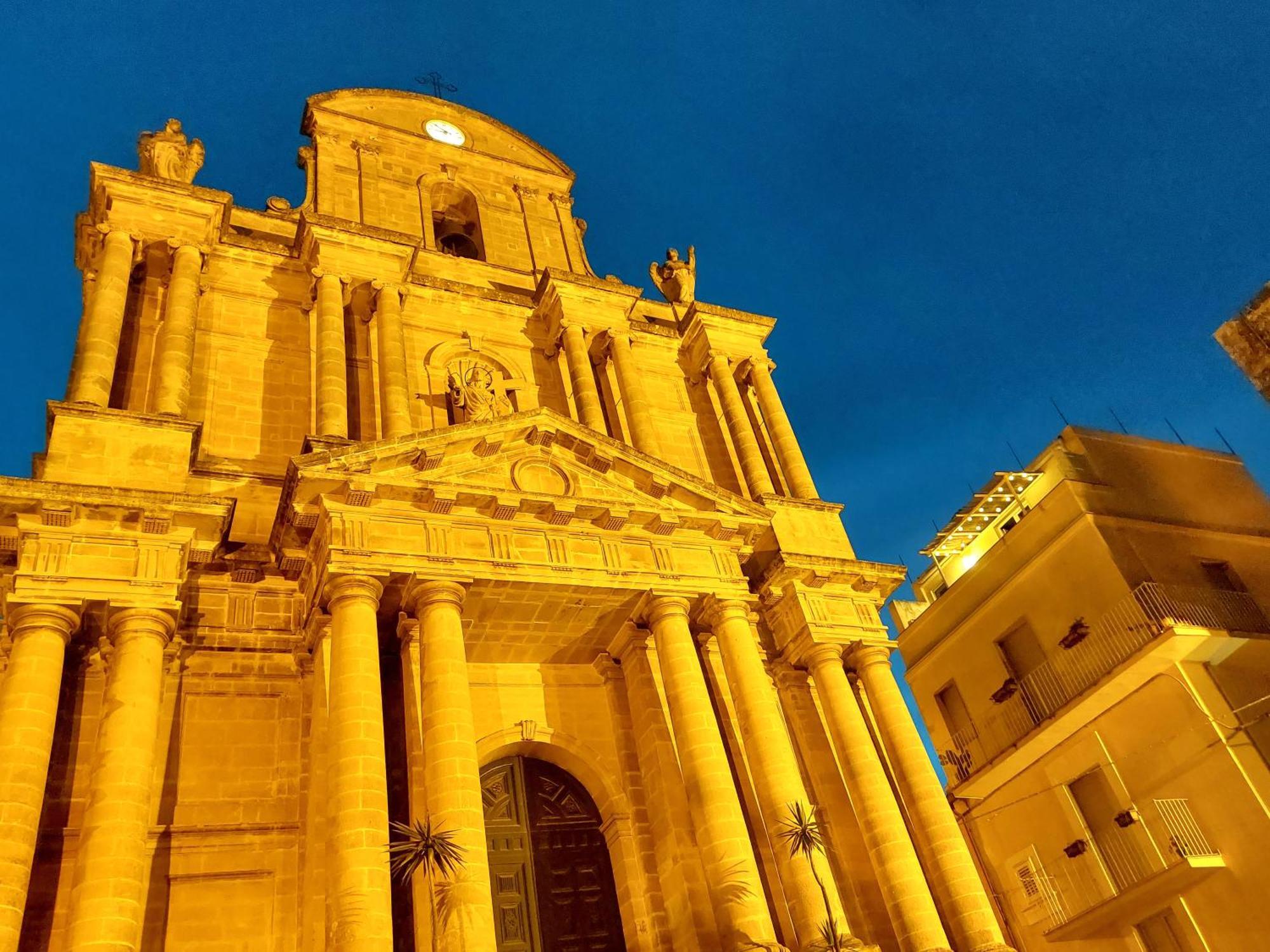 Tocco Barocco - Locazioni Brevi - Hotel Ragusa Kültér fotó