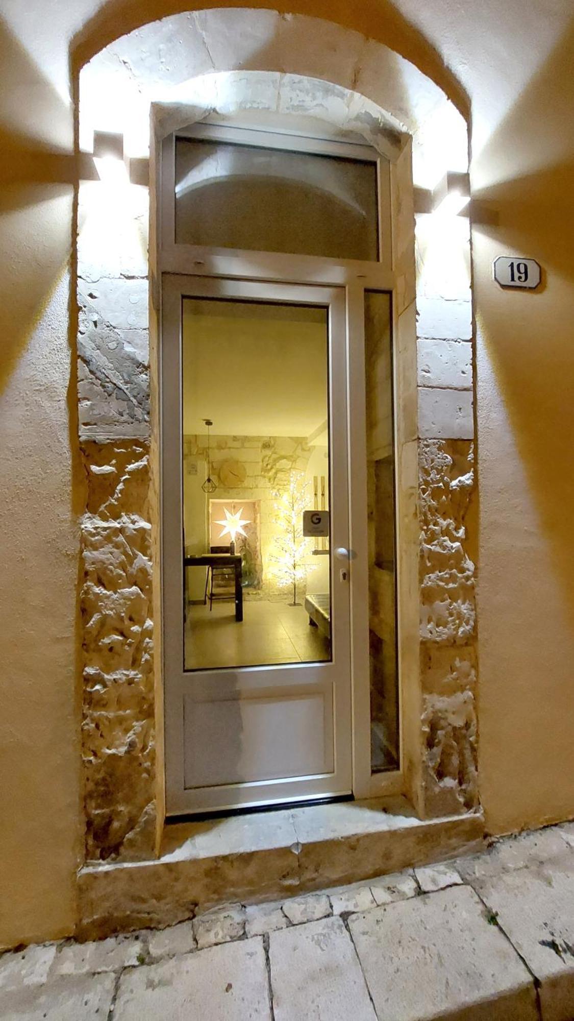 Tocco Barocco - Locazioni Brevi - Hotel Ragusa Kültér fotó