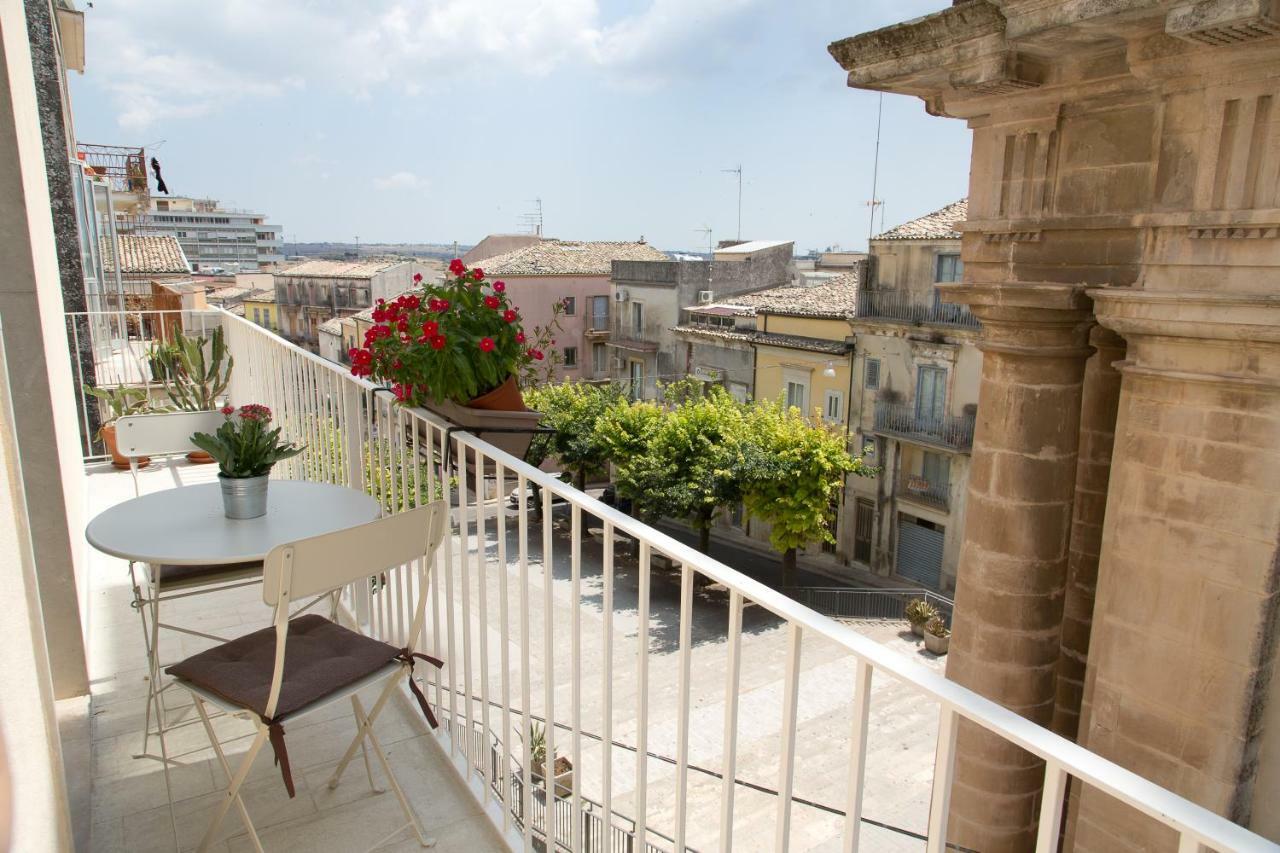 Tocco Barocco - Locazioni Brevi - Hotel Ragusa Kültér fotó
