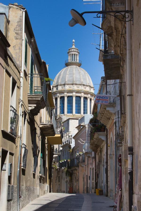 Tocco Barocco - Locazioni Brevi - Hotel Ragusa Kültér fotó